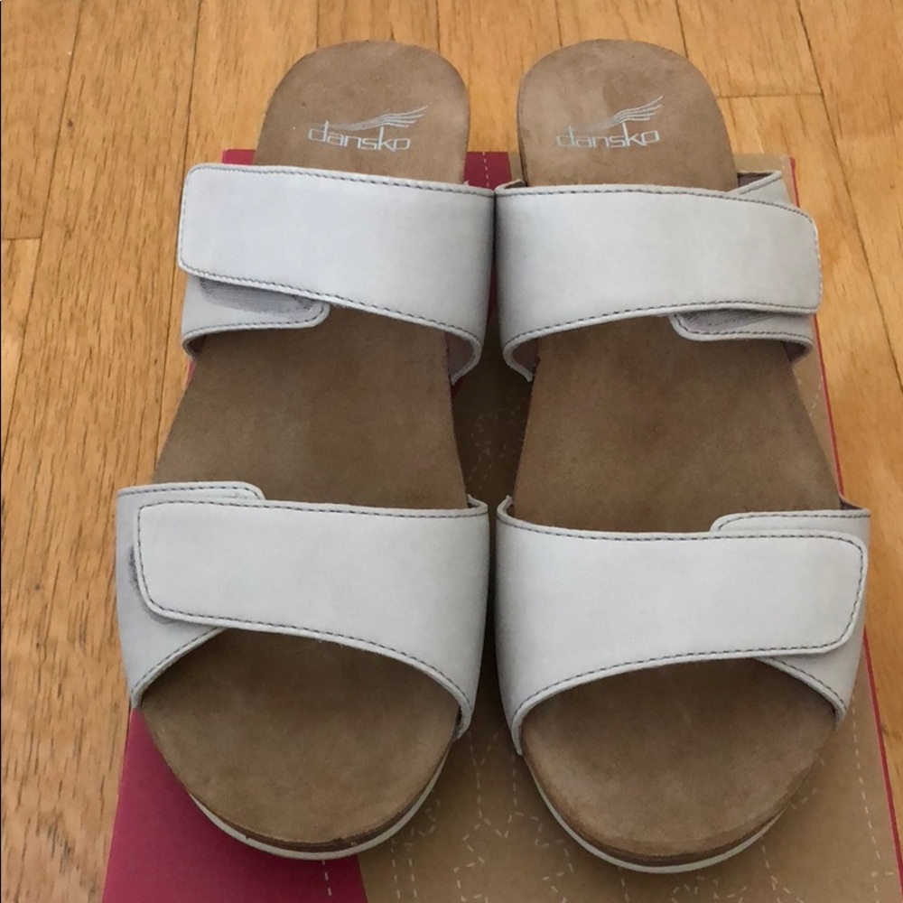 Dansko Vienna Sandals Size 40